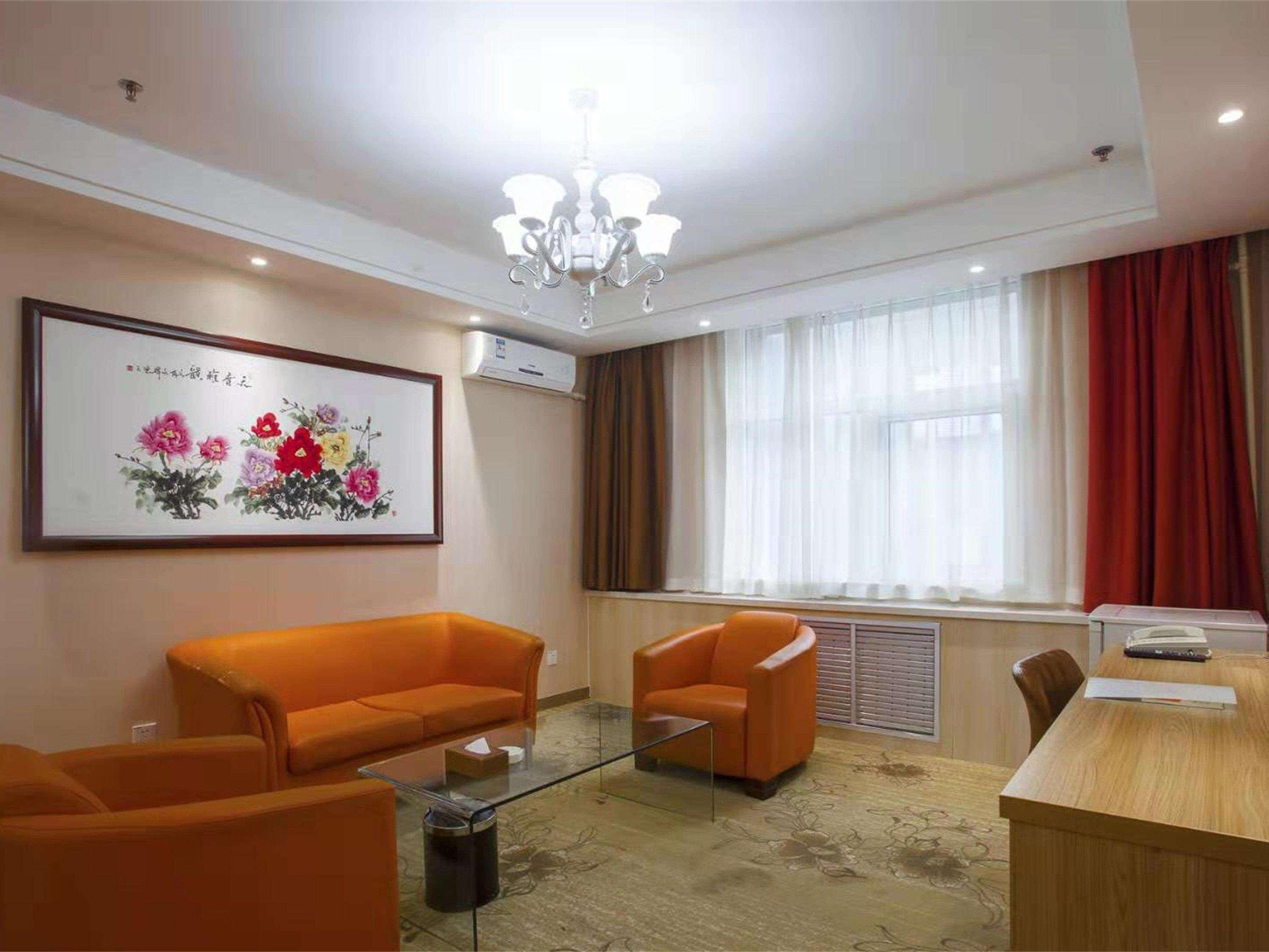 Hotel Ibis Qingdao Chengyang Exterior foto